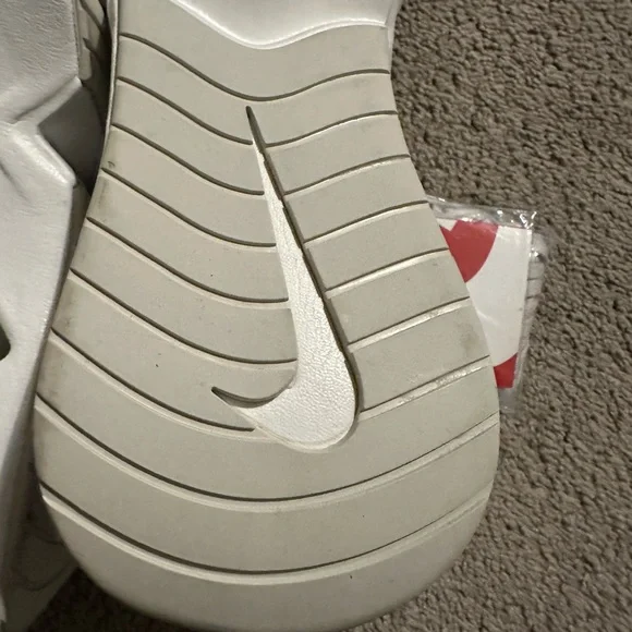 Nike Ryz 365 2 -‎ Women’s 12 - Picture 8 of 13